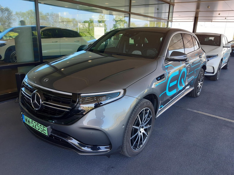 Mercedes EQ Tour