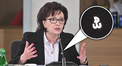 Elżbieta Witek przed komisją śledczą. Od tego jednego szczegółu nie da się oderwać oczu