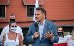 Mocny komentarz Sikorskiego do słów Weissa. Oto, co europoseł napisał na Twitterze