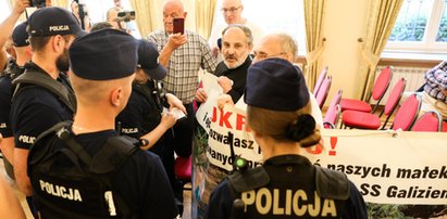 Awantura w Pałacu Arcybiskupów! Na miejsce przyjechała policja [NAGRANIE]