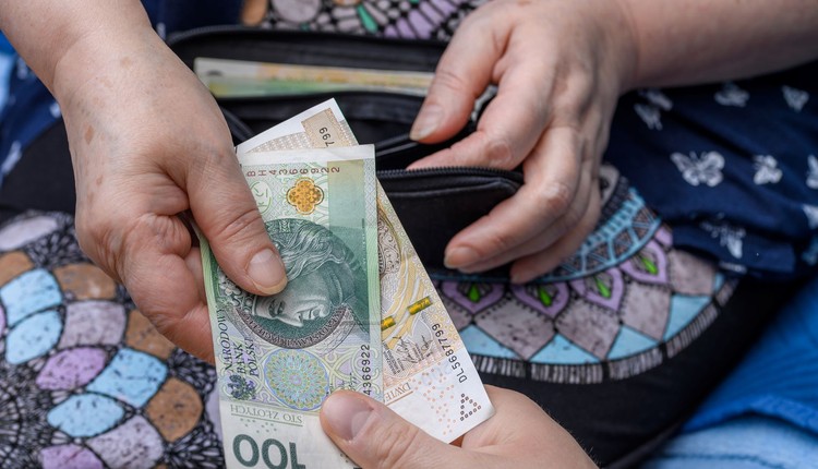 GUS ogłosił nową inflację! Co to oznacza dla waloryzacji emerytur w 2026 roku? Sprawdź, czy dostaniesz więcej!