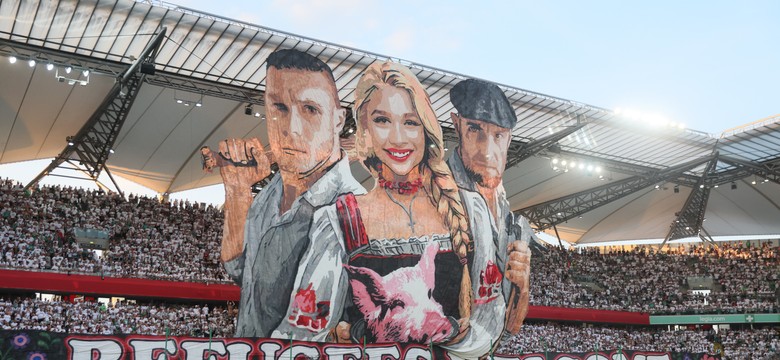 Klepacka murem za kibicami Legii. Poparła ich stanowisko w sprawie uchodźców