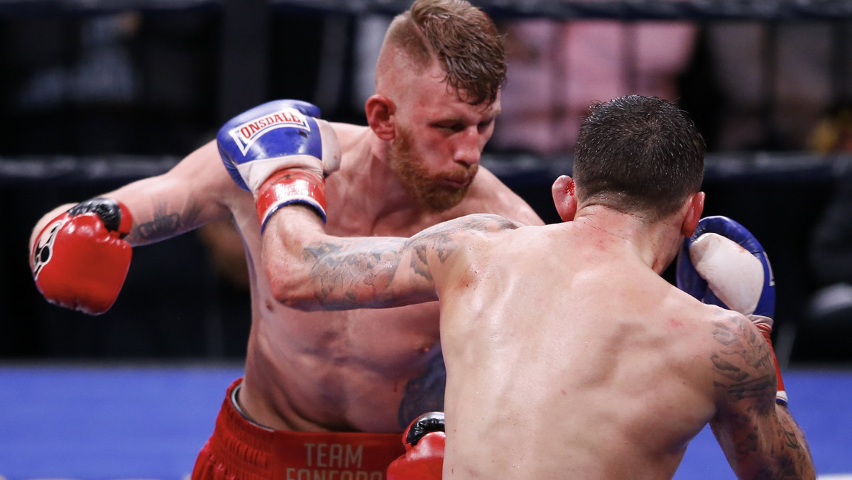 Andrzej Fonfara (28-3, 16 KO) awansował na piąte miejsce w rankingu najlepszych pięściarzy świata wagi półciężkiej portalu ESPN.com oraz na siódme miejsce w rankingu magazynu "The Ring" po piątkowym zwycięstwie z Nathanem Cleverlym. "Polski Książę" zanotował trzecią kolejną wygraną i przybliżył się do drugiej walki o mistrzowski pas.