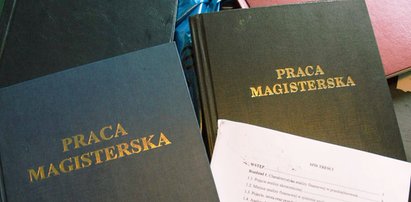 Sprawdzają prace magisterskie wstecz! Trwa obława na złych magistrów!