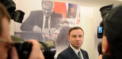 Duda goni Komorowskiego! Znowu zyskał!