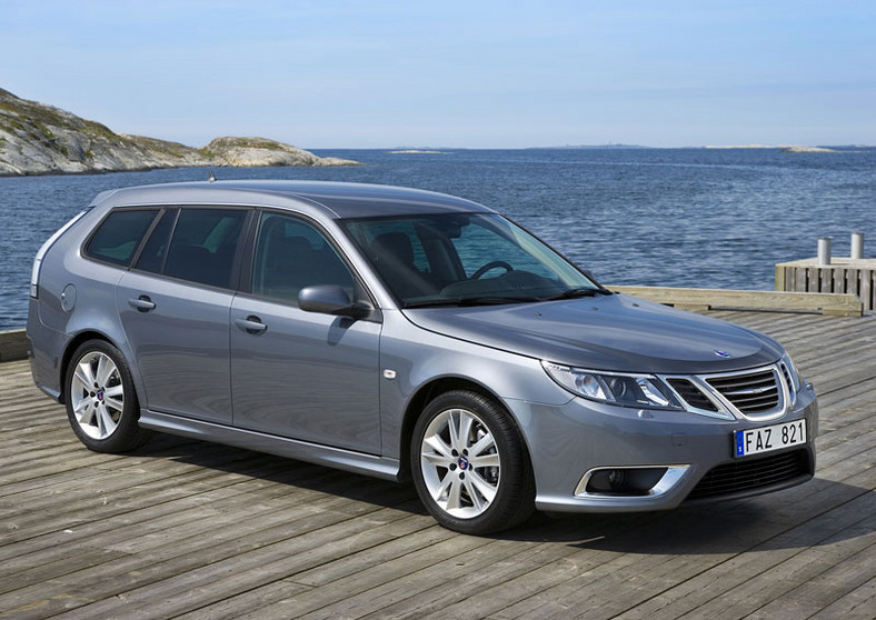 Saab 9-3: nowy wygląd, nowy silnik twin-turbo 1,9 TTiD i napęd na cztery koła XWD