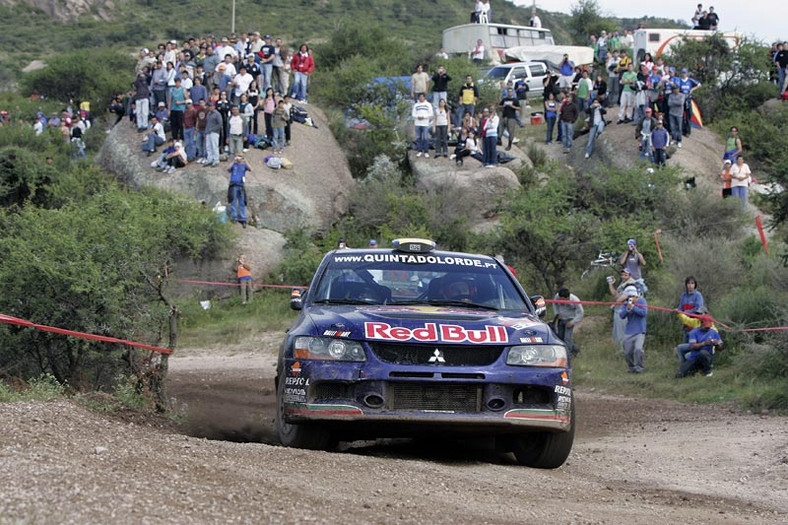 Rajd Argentyny 2008: Loeb zdecydowanym liderem (I. etap)