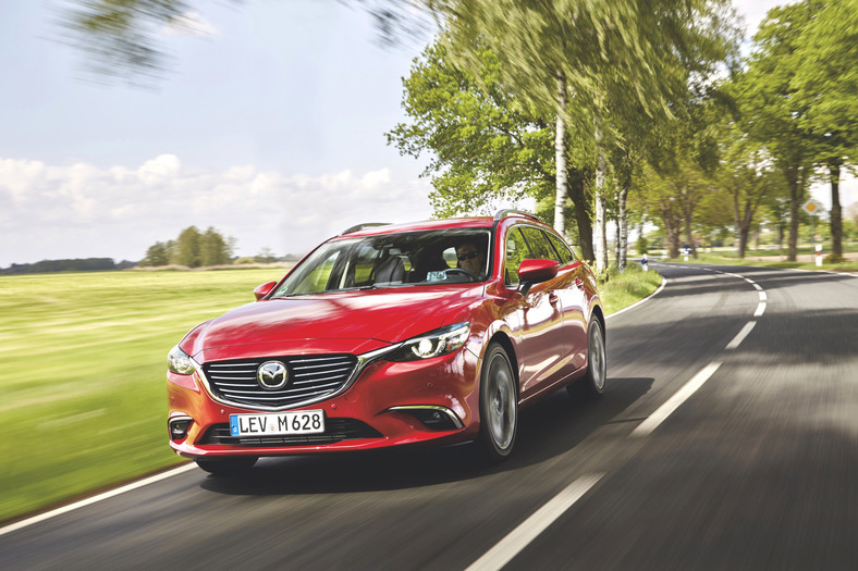 43. miejsce: Mazda 6  Skyactiv-D175 AWD