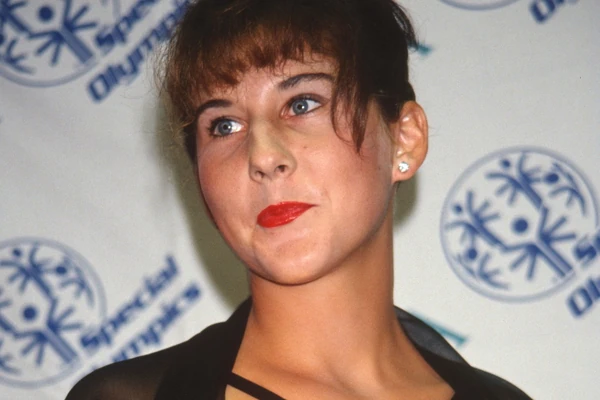 MONIKA SELEŠ (52) NIKAD MRŠAVIJA! Ovako sad izgleda pa su ljudi u čudu: Ranije se borila sa PREJEDANJEM, posle napada u Hamburgu suočila se sa velikom traumom, ali je pobedila  