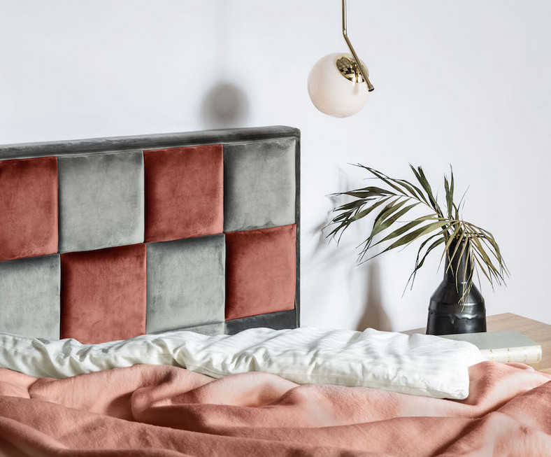 Panele i zagłówki tapicerowane jako sposób na łóżko idealne