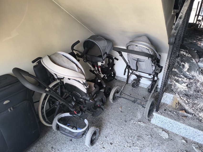 Kolica za bebe ostala netaknuta.