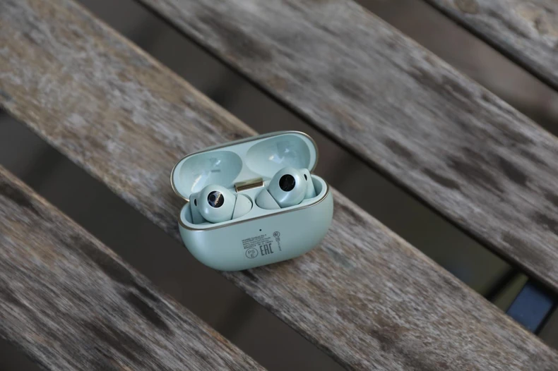 Huawei Free Buds Pro 4