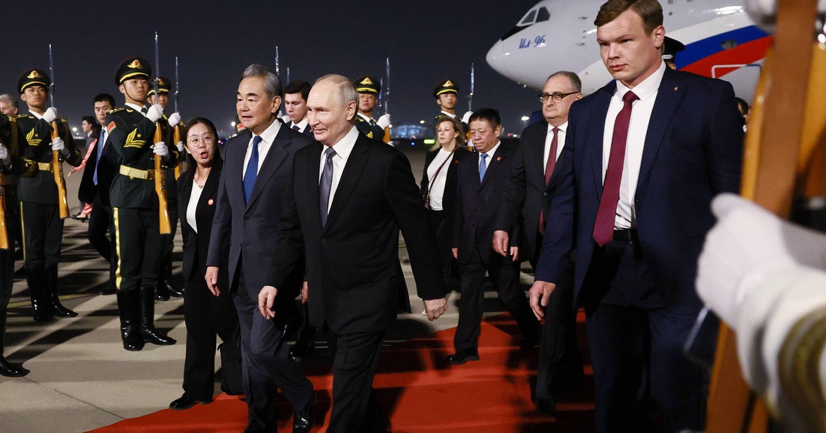 Xi Jinping trzyma Putina w garści. I wysyła jasny sygnał Trumpowi
