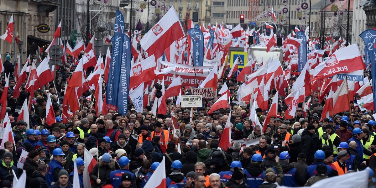 V MARSZ WOLNOSCI I SOLIDARNOSCI