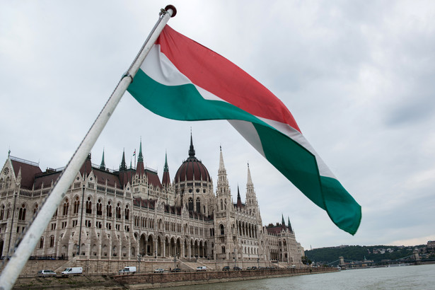 Kary dla imigrantów na Węgrzech.