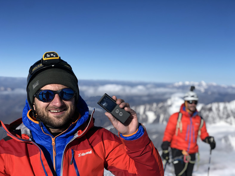 Piotr Sajdak podczas wyprawy na Kazbek