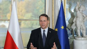 Sikorski: Jeden telefon może zakończyć wojnę w Ukrainie