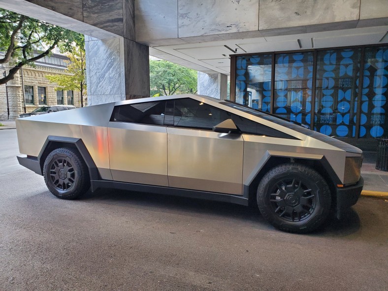 Tesla, Cybertruck