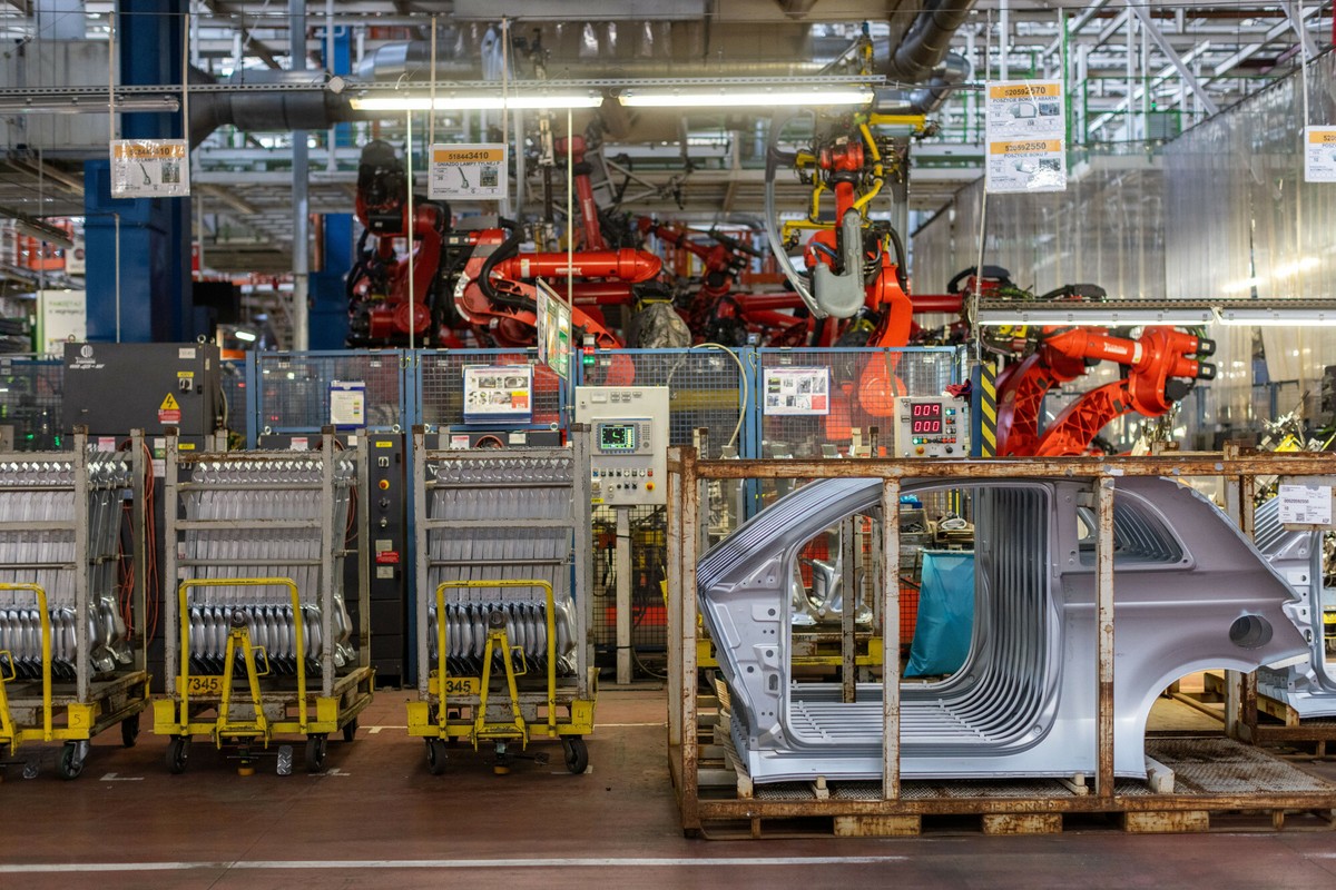 Solidarność apeluje do akcjonariuszy Stellantis. Tysiące miejsc pracy zagrożonych