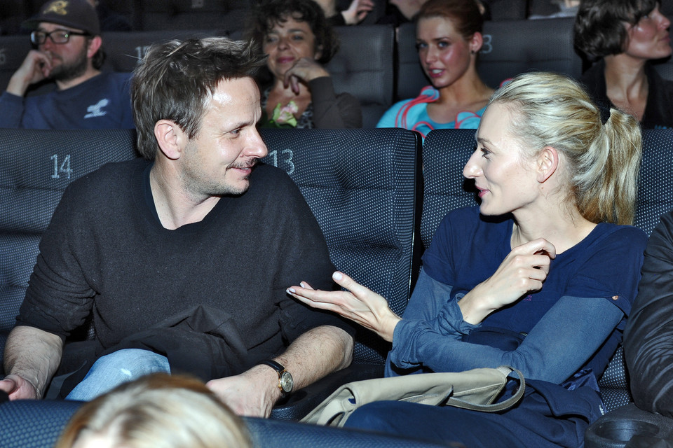 Bartłomiej Topa i Magdalena Popławska na premierze filmu "Skrzydlate świnie", 2010 r.