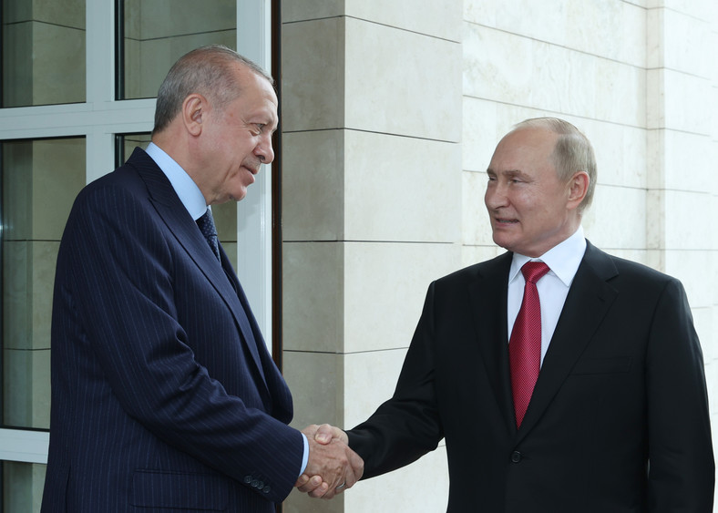 Prezydenci Turcji Recep Tayyip Erdogan i Rosji Władimir Putin podczas spotkania w Soczi, wrzesień 2021 r. 