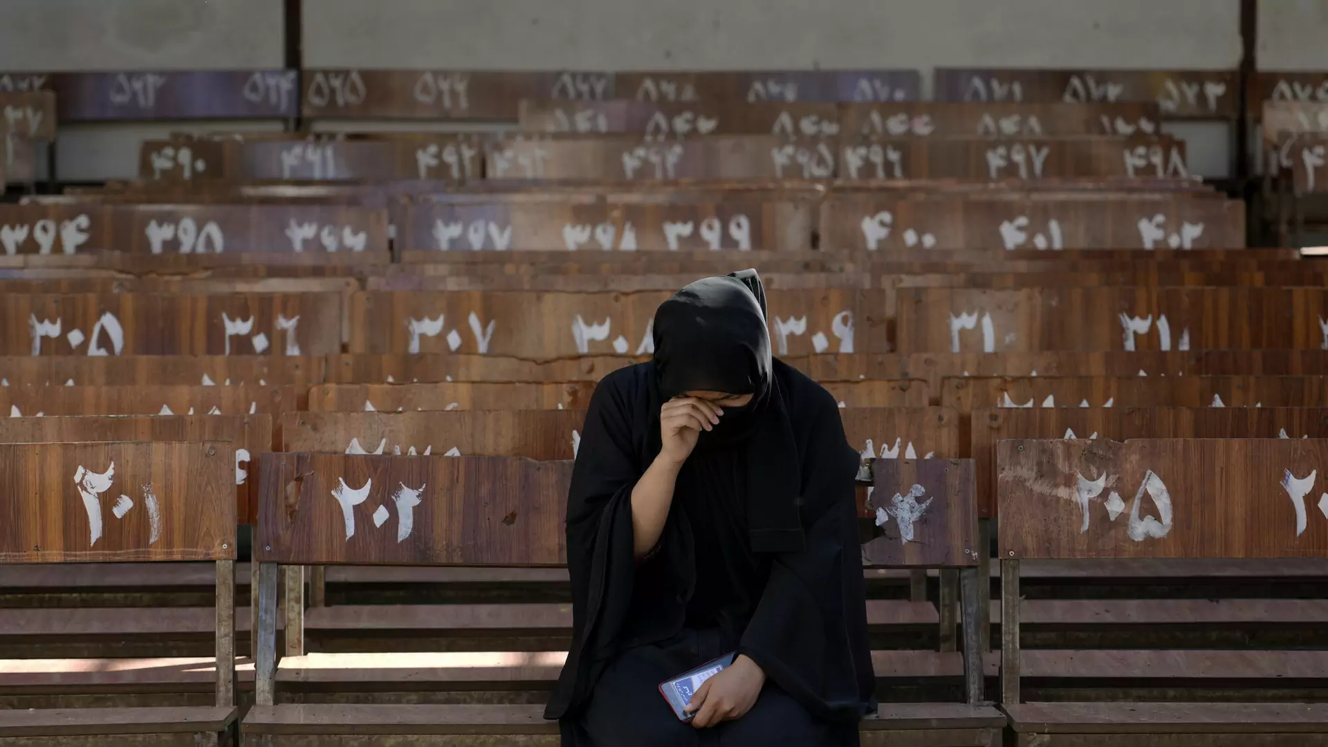 Zginęły, bo chciały się uczyć. 20 dziewcząt poniosło śmierć w wyniku zamachu w Kabulu