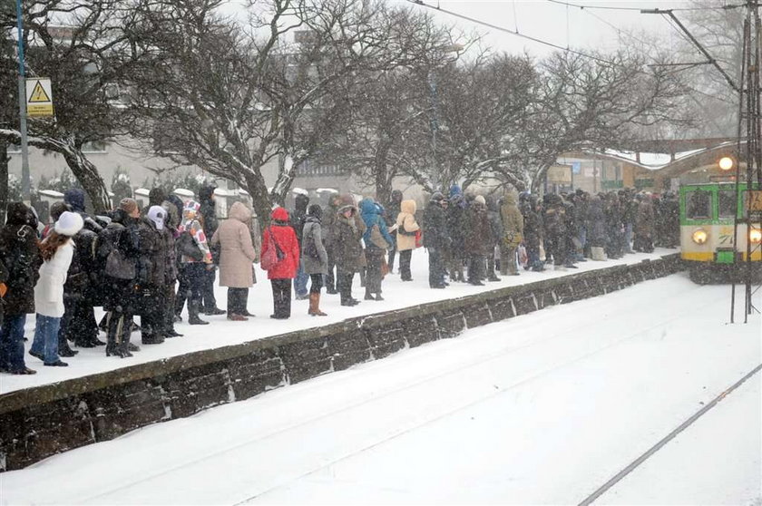 Będzie bałagan na kolei? Znów zmieniają...