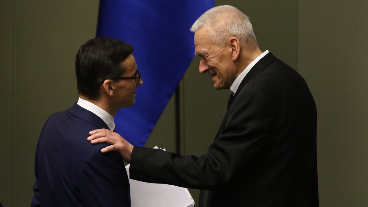 1 listopada. Premier Mateusz Morawiecki wspomina zmarłego ojca Kornela Morawieckiego