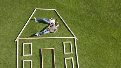 Sales, inventory, and construction are picking up in the US housing market after months of being battered by sky-high mortgage rates.Martin Barraud/Getty Images