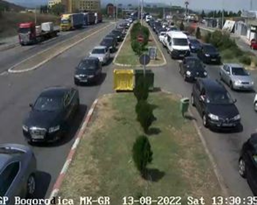 Gužva na ulazu u Grčku iz pravca Severne Makedonije