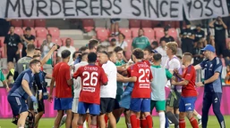 „mordercy od 1939 roku”. burza po meczu maccabi z rakowem