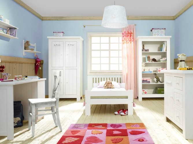 Aranżacja z wykorzystaniem mebli z oferty marki Pinio - kolekcja Barcelona