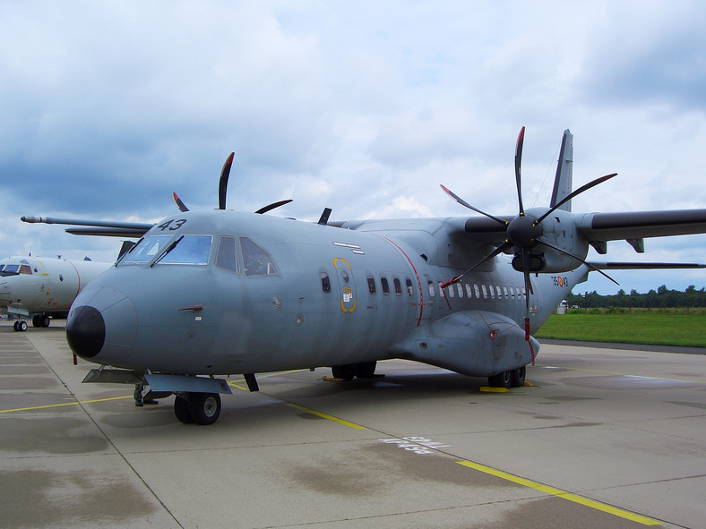 CASA C-295