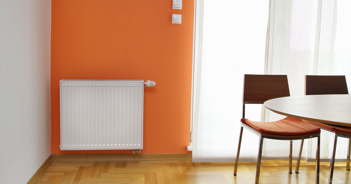 Prosty trik na obniżenie rachunków za ogrzewanie. Wystarczy zrobić jedną rzecz wieczorem