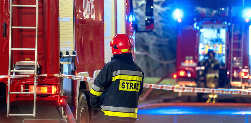 Zginął we własnym domu. Tragiczna śmierć seniora w piwnicy domu jednorodzinnego