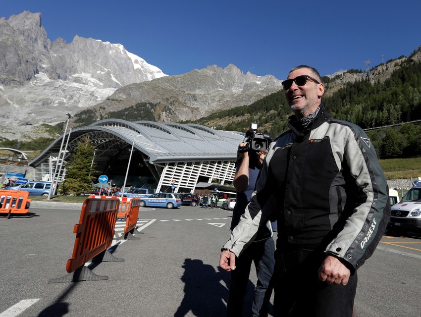 Ljudi su proveli noć u žičari