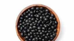 czarna soja - małe ziarenka, wielka moc: jak wprowadzić je do polskiej kuchni