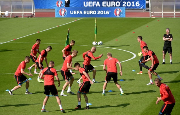 Euro 2016: Komandosi pilnują kadrowiczów Adama Nawałki