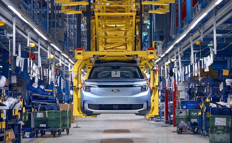 Ford Centrum Pojazdów Elektrycznych Kolonia