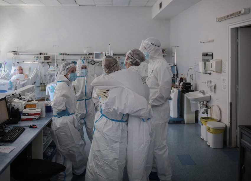 Lekari u crvenoj zoni