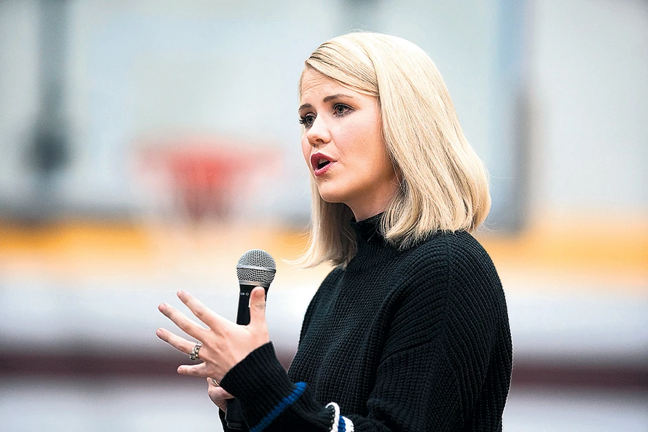 Elizabet nikada nije ispričala šta se događalo i odbila je da govori protiv otmičara uprkos ljutitim zahtevima svoje porodice