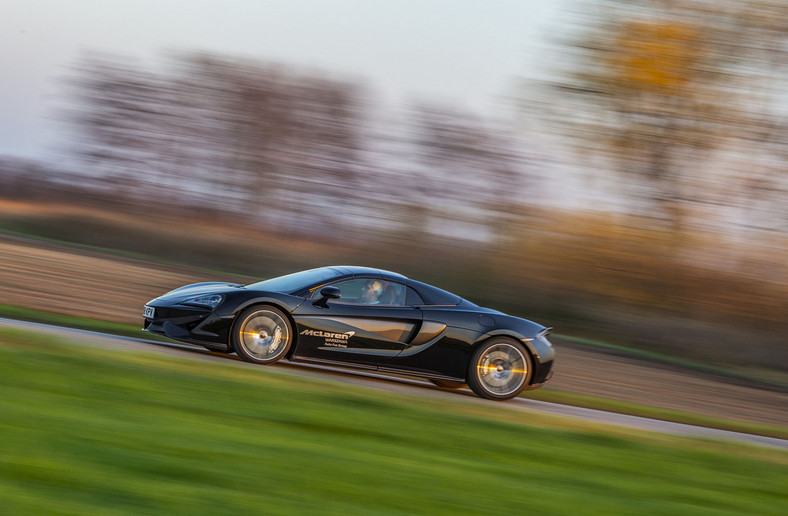 McLaren 570S Spider - moc pod kontrolą