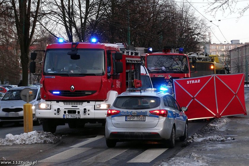 Dziecko wpadło pod trolejbus