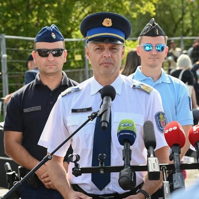 A rendőrség szóvivője pont a kartöréses intézkedés helyszínén mondta egy hete, a BRFK garantálja a rendezvény biztonságát  Fotó: police.hu