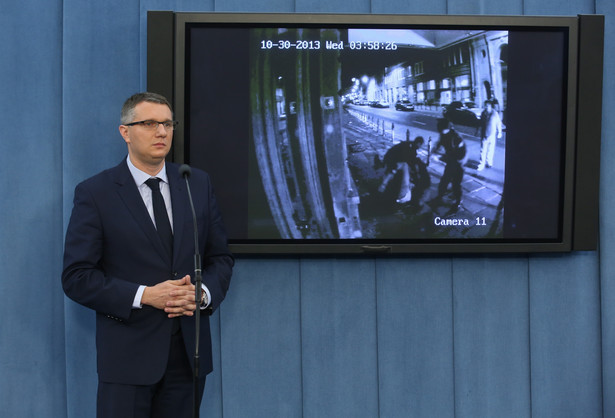 Poseł Wipler chce wyjaśnień od Kopacz, ministrów i szefów policji...