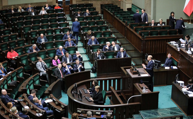 Ustawa sądowa wstrzymana? Poseł PiS: Nie sądzę, Polska jest suwerennym państwem