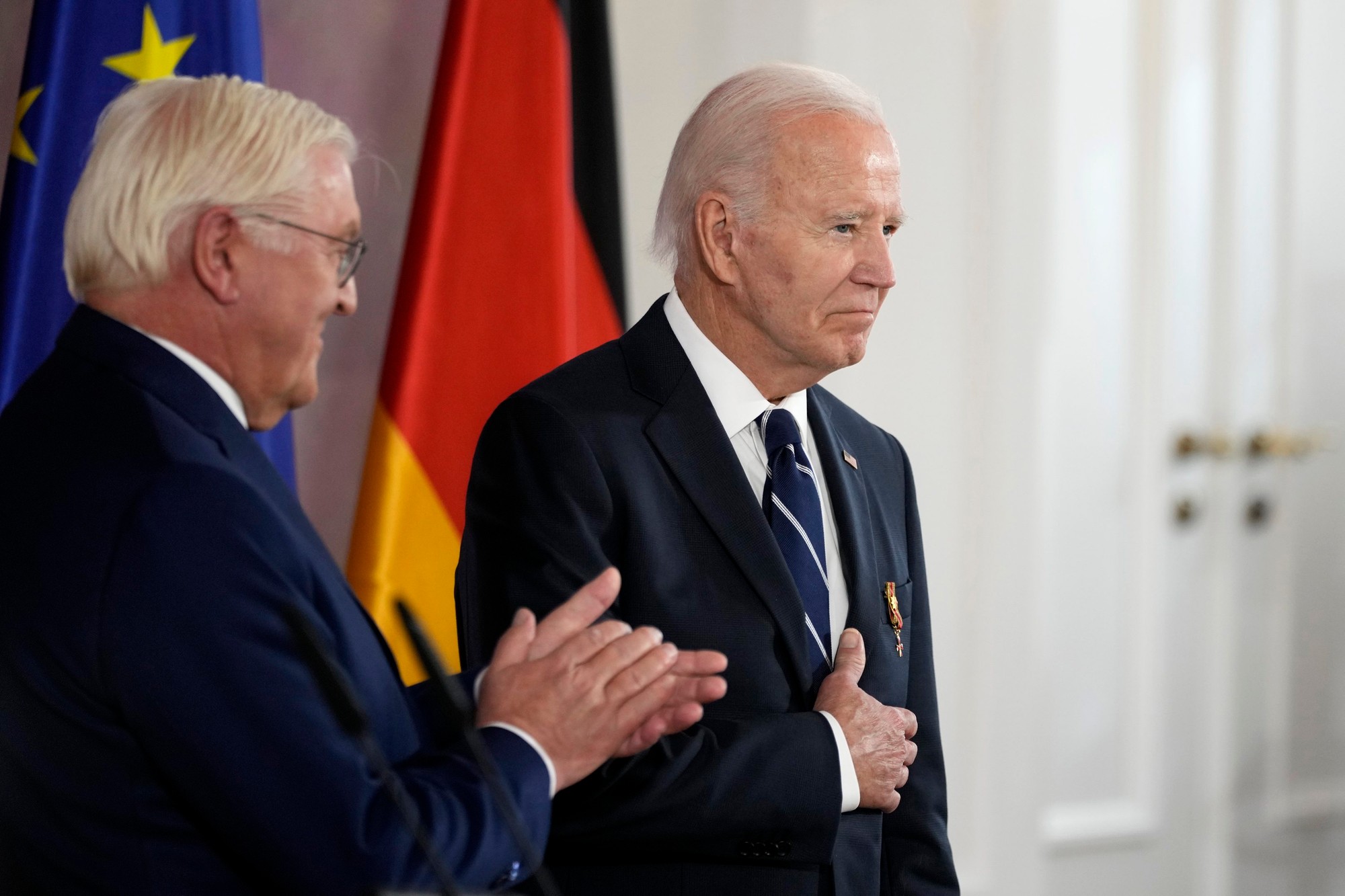 Steinmeier udelil Bidenovi najvyššie nemecké štátne vyznamenanie.