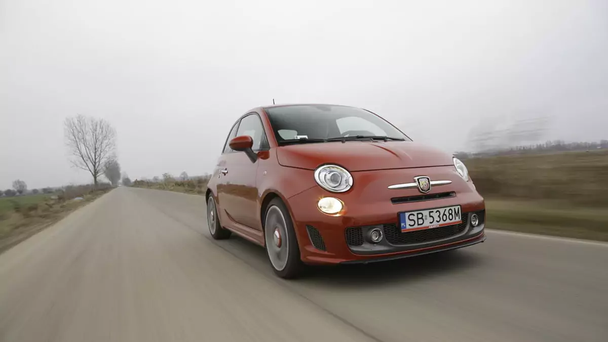 Abarth 595 Turismo - Kochaj albo rzuć