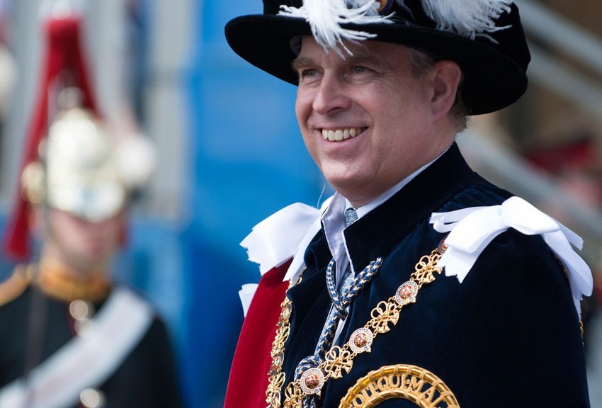 U iskazu devojke stoji da je imala odnose sa princem kada je imala 17 godina