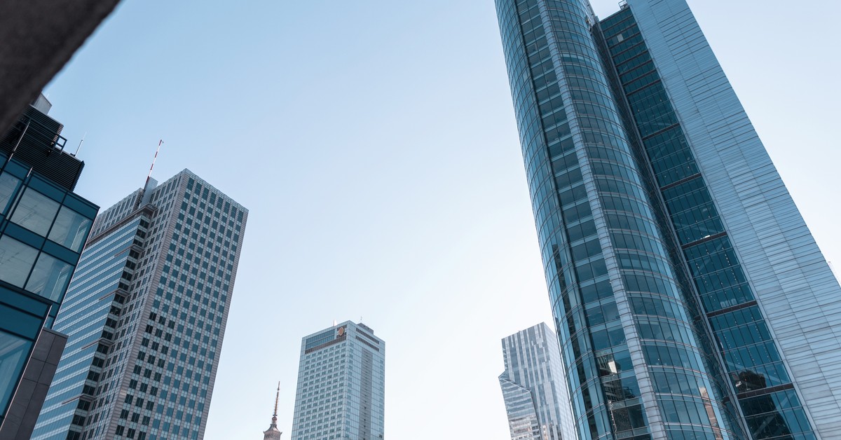 Polska utrzymuje rating „A-” od S&amp;P. Stabilna gospodarka mimo ryzyk